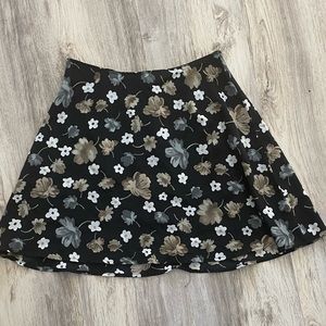 Floral mini skirt